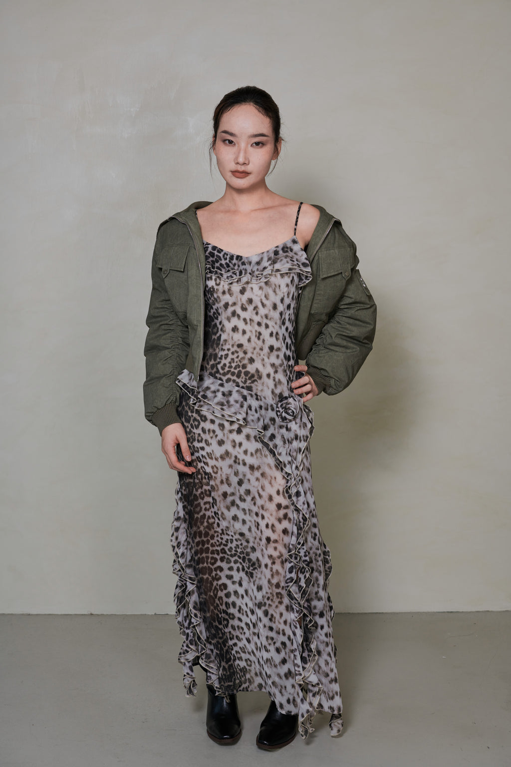 030 SHORT DOWN JACKET - DRAB