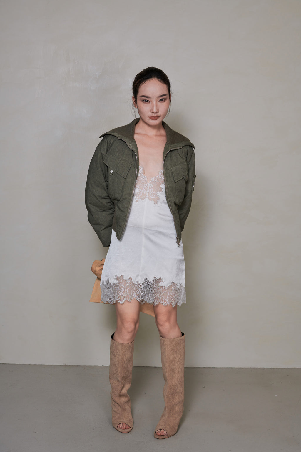 030 SHORT DOWN JACKET - DRAB