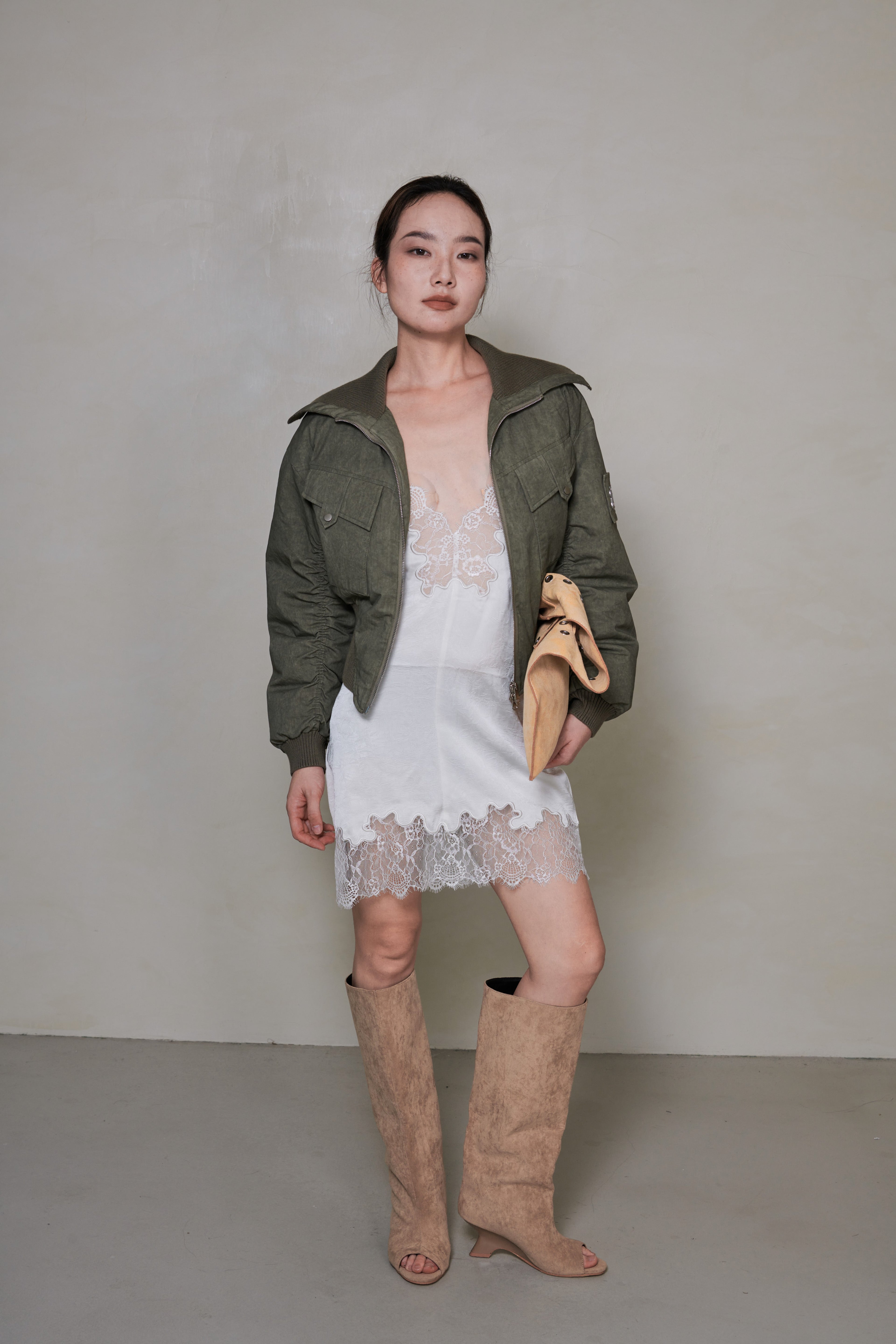 030 SHORT DOWN JACKET - DRAB