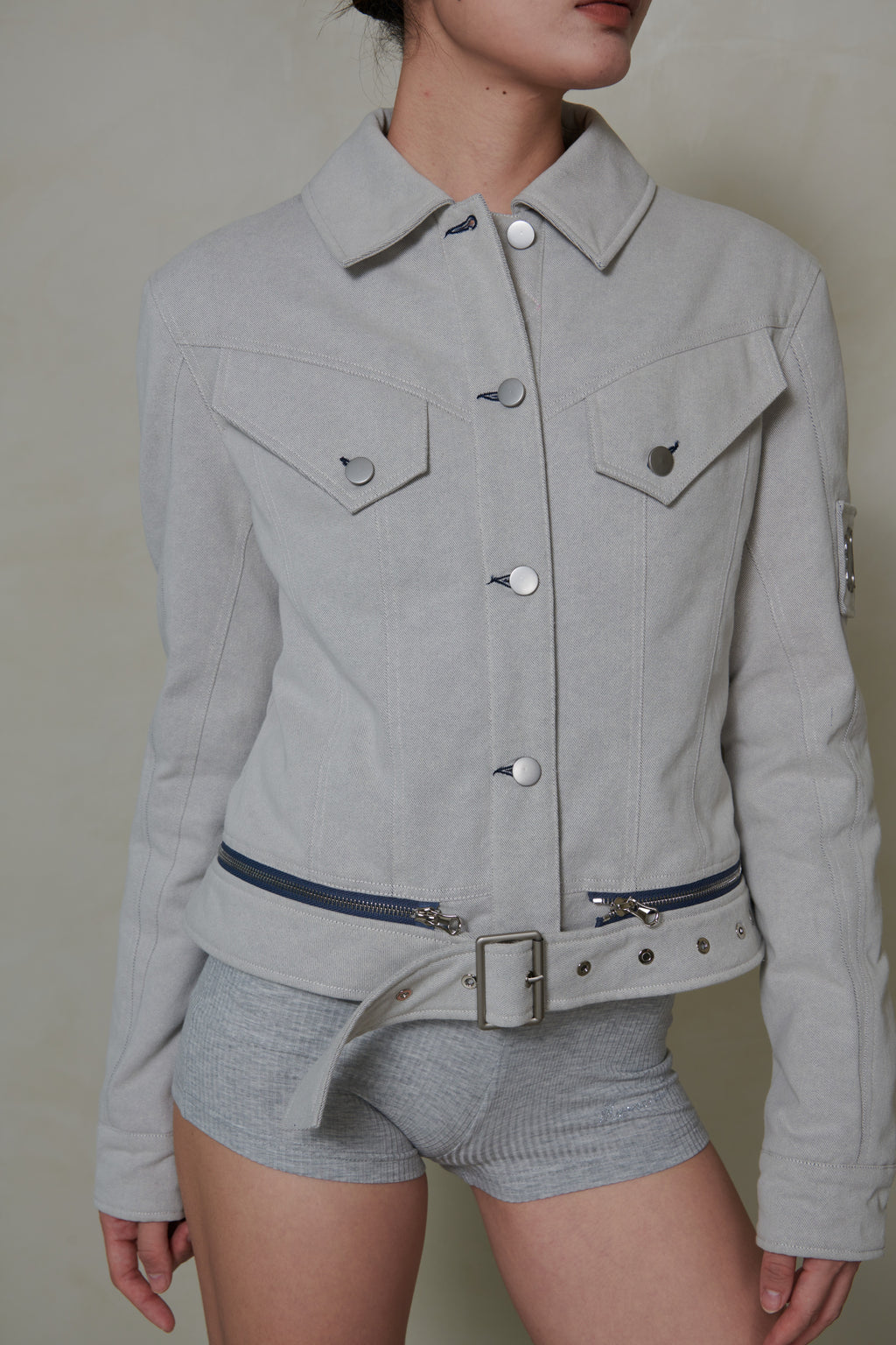 038 SHORT DENIM DOWN JACKET - MIST