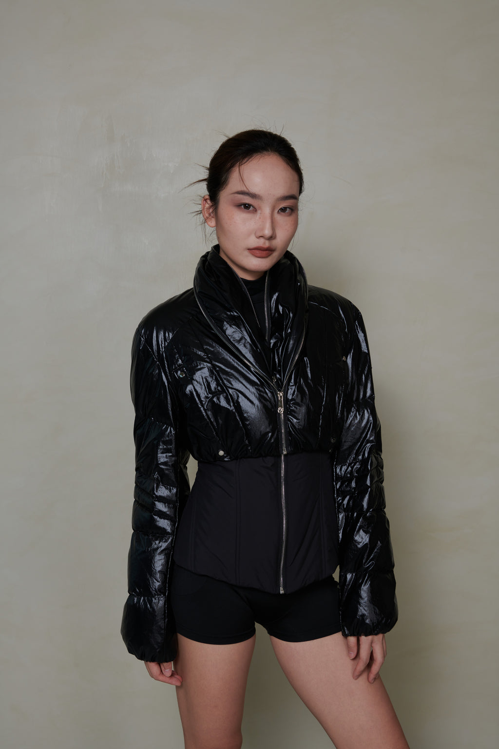 020 SHORT DOWN JACKET - OBISIDIAN