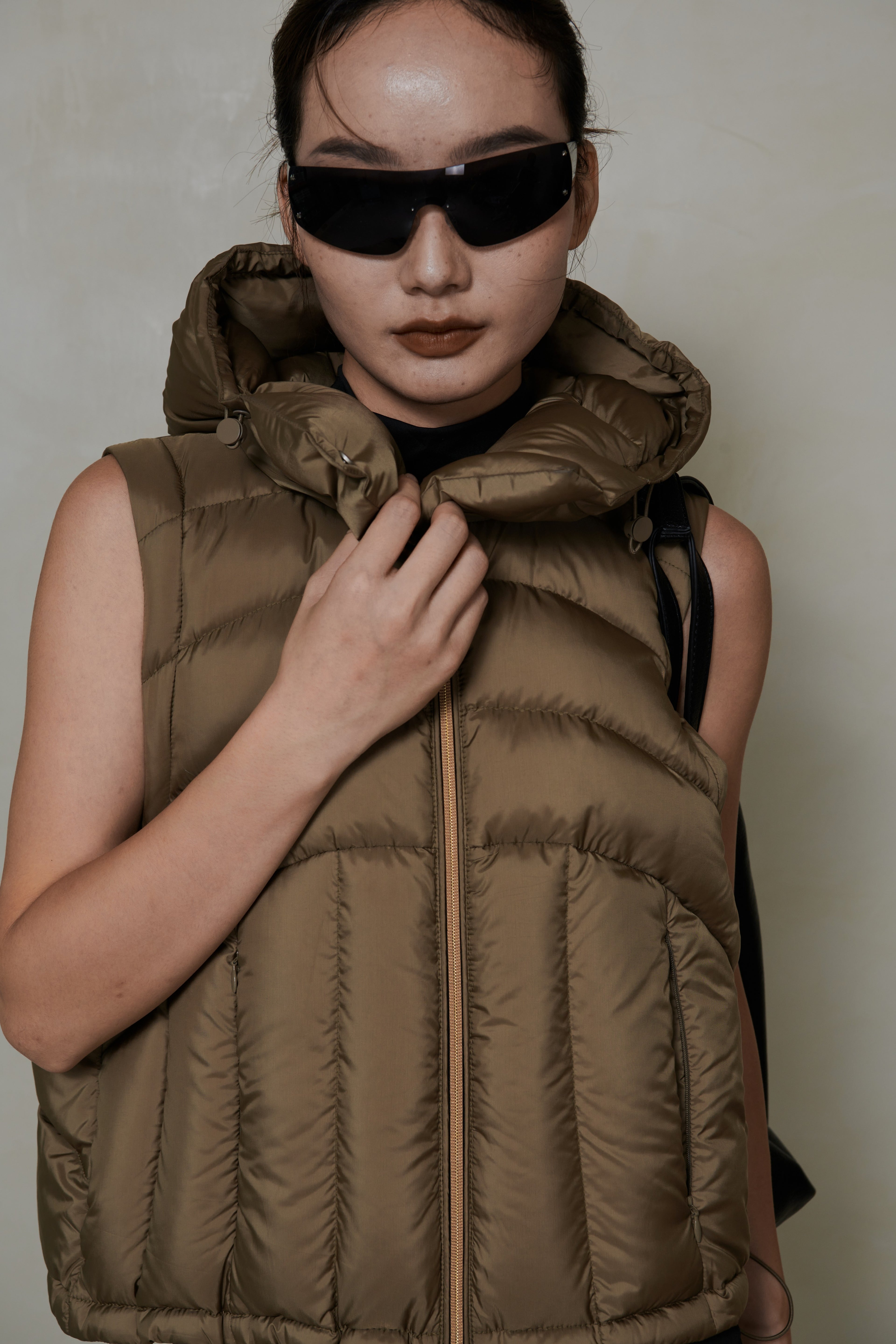 008 SHORT CONVERTIBLE DOWN JACKET - DUNE