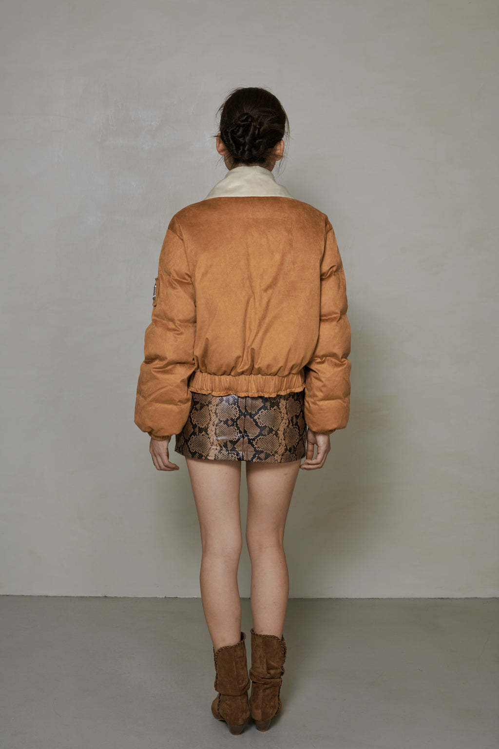 033 SHORT DOWN JACKET - CARAMEL