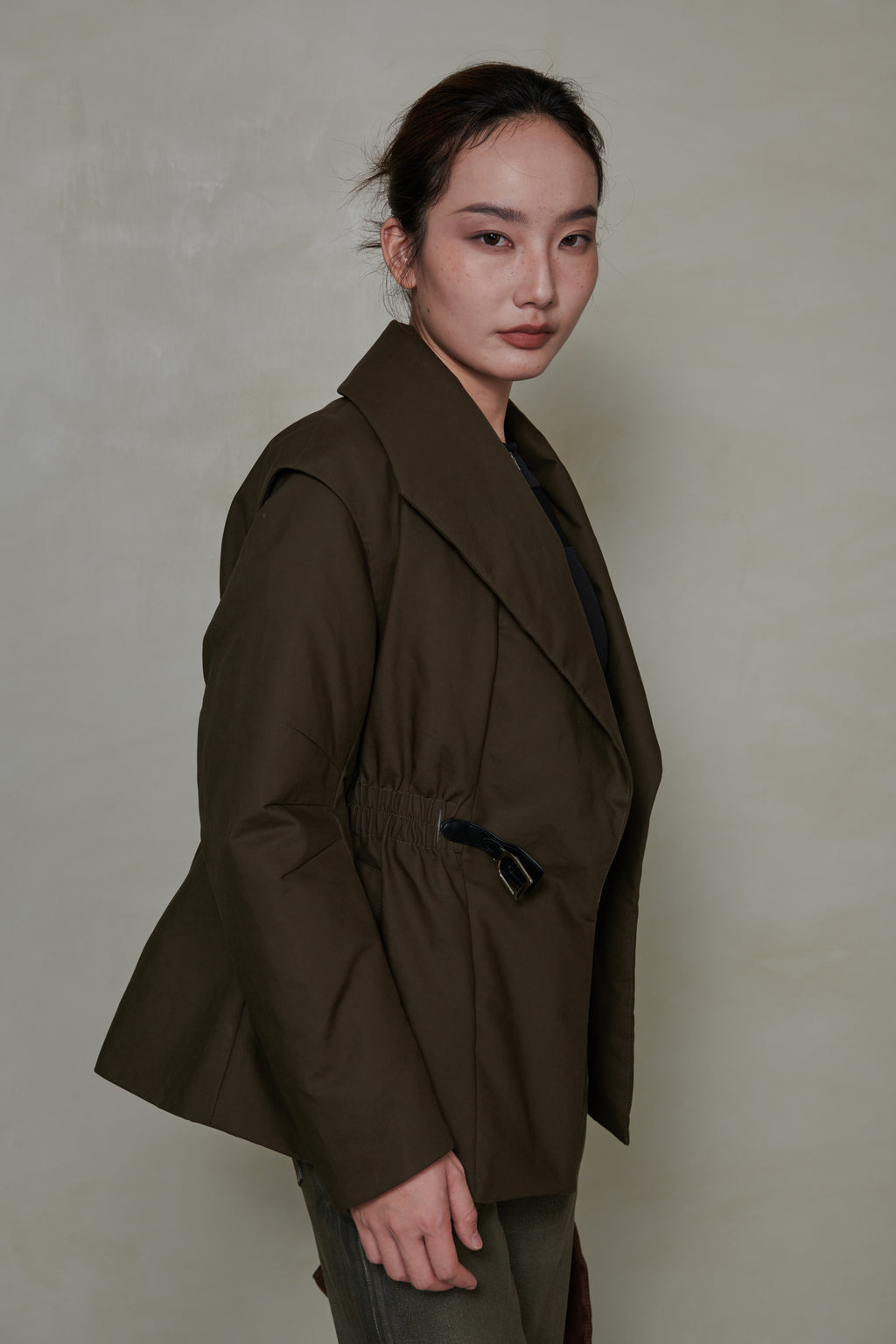 021 SHORT CONVERTIBLE DOWN JACKET - TUNDRA