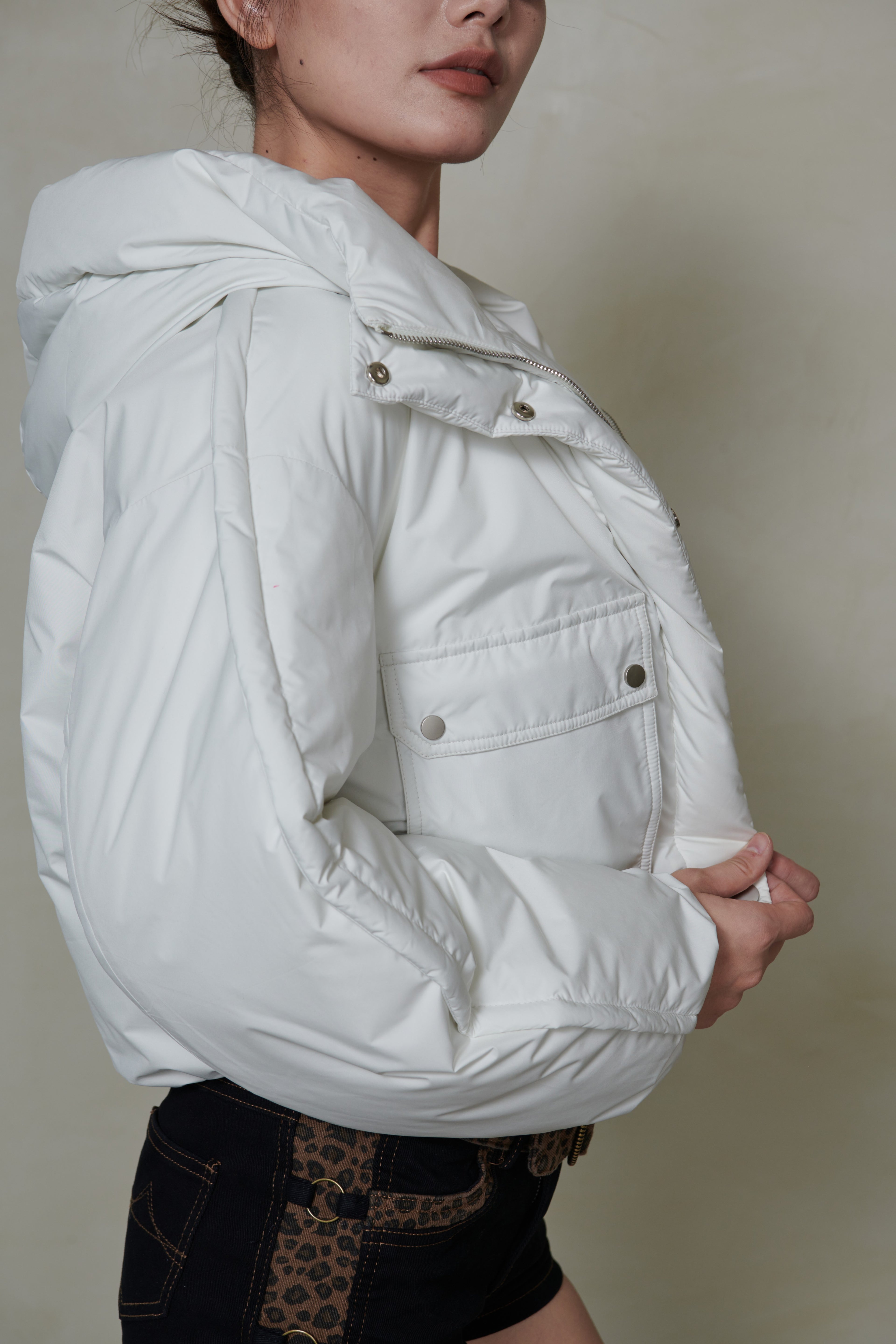 029 SHORT DOWN JACKET - GLACIER